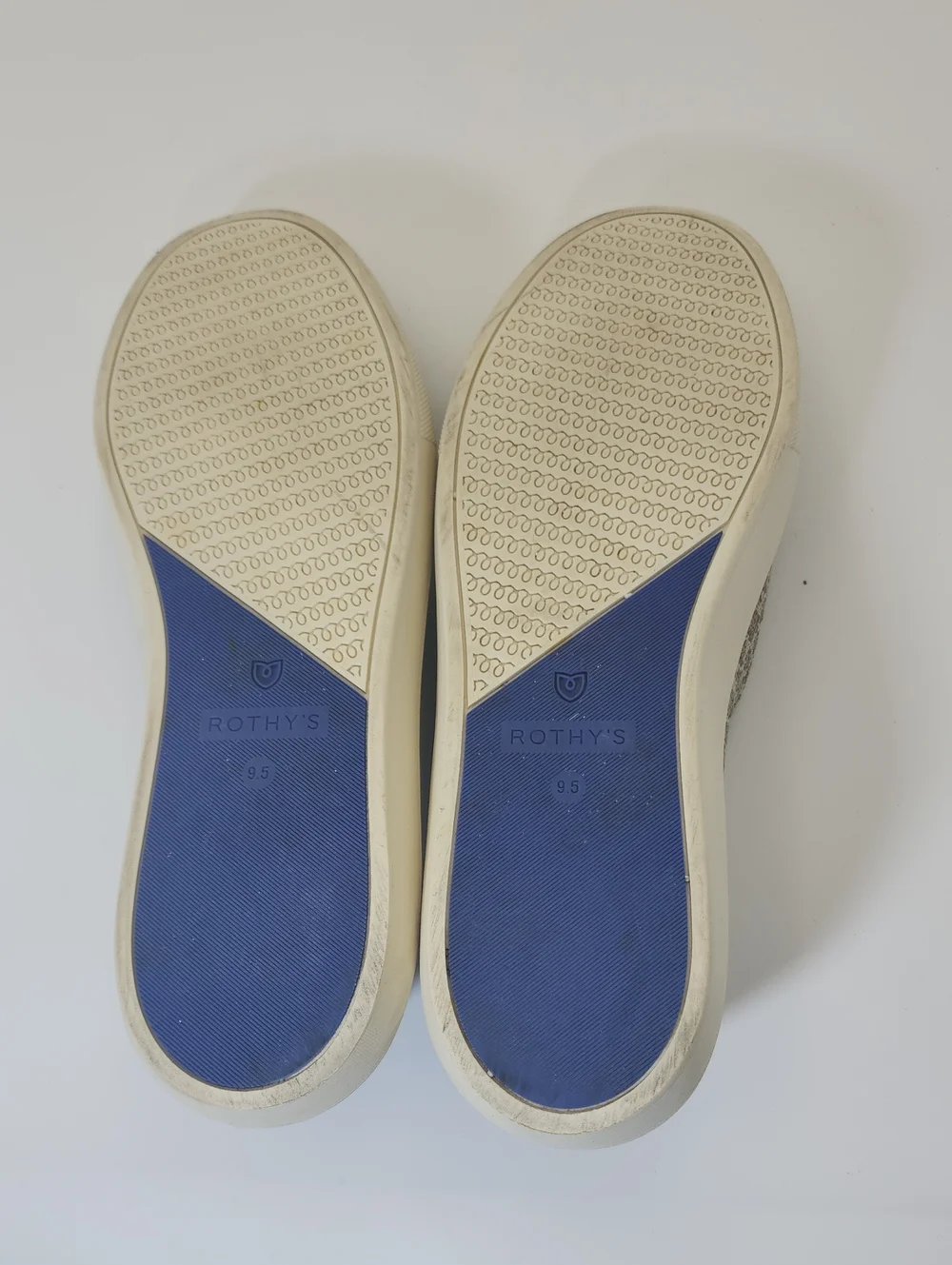 Rothy's the Original Slip-On Pebble Spot Sneaker Size 9.5